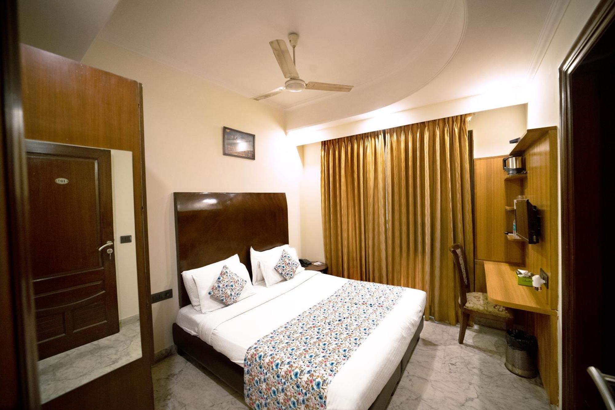 Kastor- Near Nehru Place 3* New Delhi