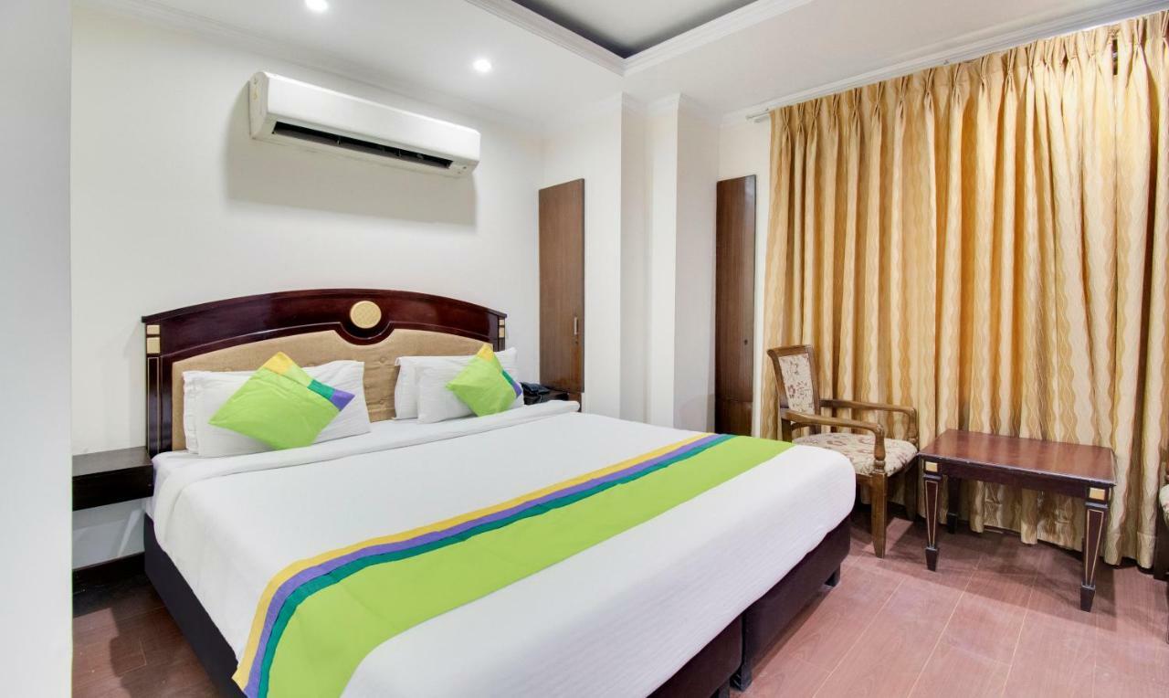 Kastor- Near Nehru Place New Delhi