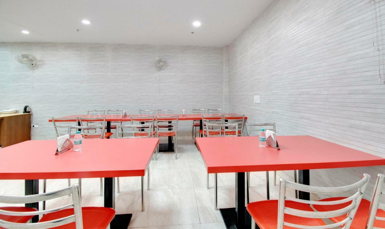 Kastor- Near Nehru Place 3* New Delhi